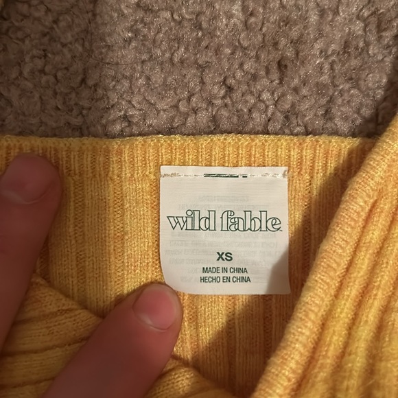 Yellow bralette - Picture 2 of 3